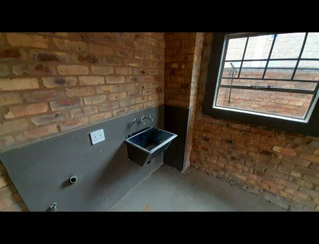 4 BEDROOM PROPERTY TO RENT IN OUKRAAL ESTATE